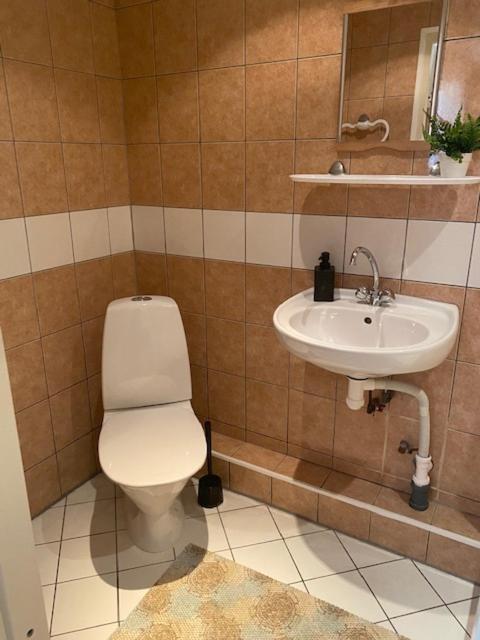 Kuru Guest House Ngoại thất bức ảnh